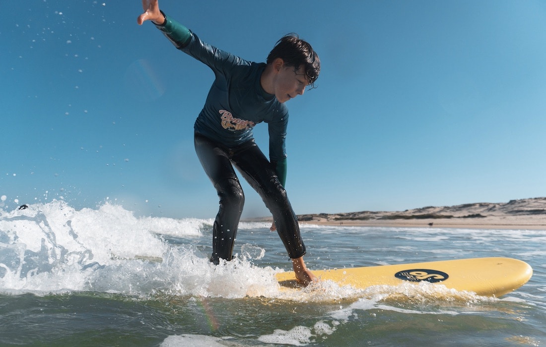 cours de surf pour enfant biscarrosse